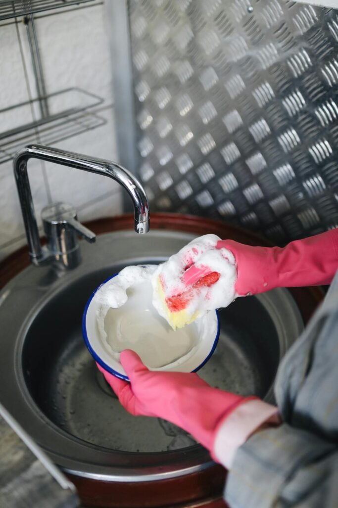 When Dishwashers Win and When Handwashing Still Matters