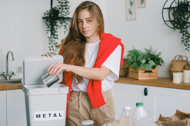 A lady creating a  Zero-Waste Kitchen