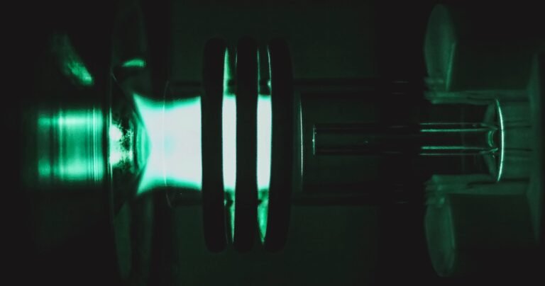 Hydrogen Plasma Torch Converts Mixed Plastic to Reusable Chemicals in Seconds
